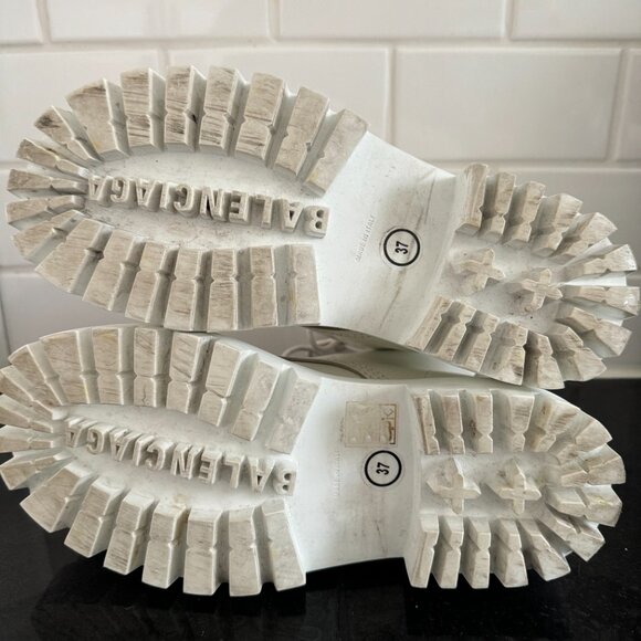 Balenciaga White Strike Combat Boots Size 37 Excellent Pre-worn condition - Picture 8 of 8